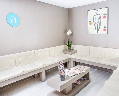 Sala de espera 1 Sala de espera 1 Aisthe Alicante